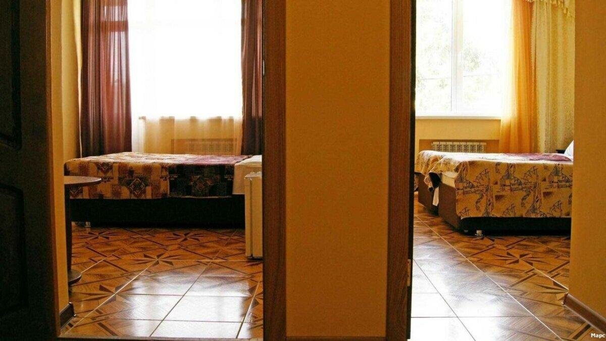 Гостиница Марс Адлер